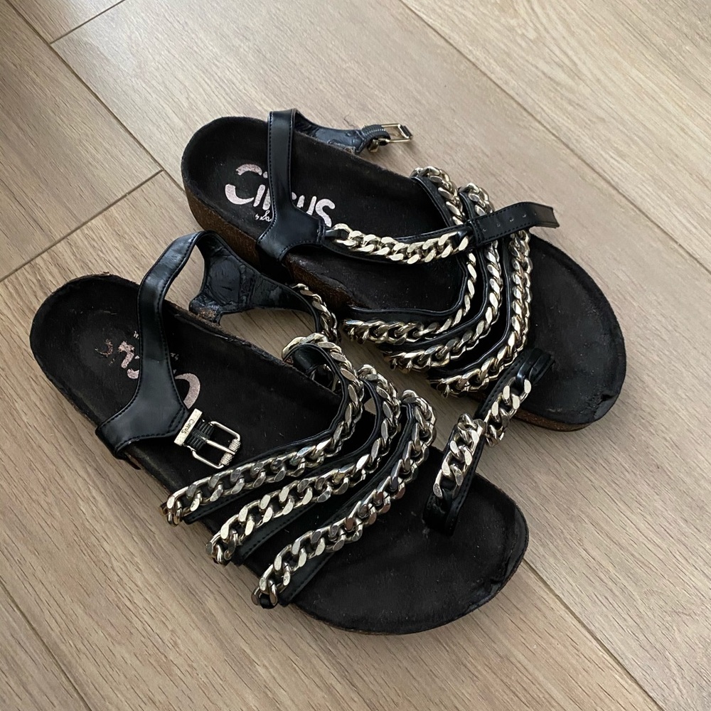 Chain 👡 sandal